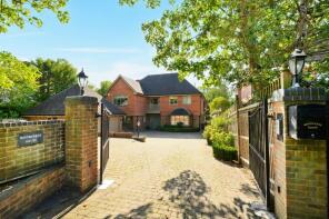 Woodlands House, Hillview Road, Claygate, Esher KT10 0TU