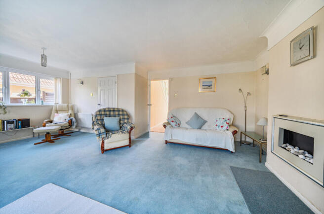 1360764-8-68dcf24...