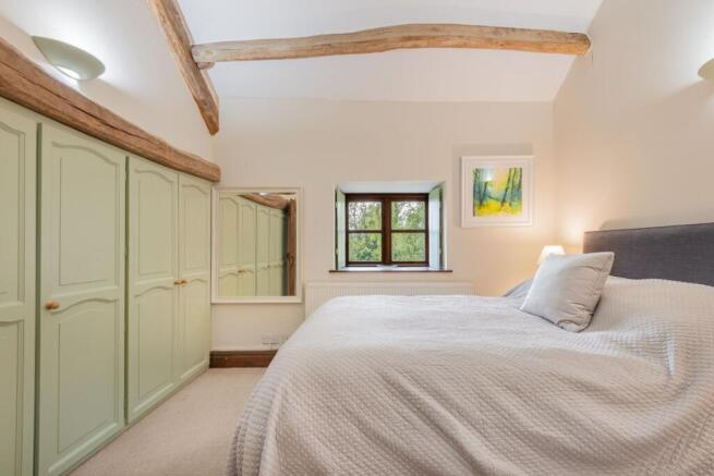 4 bed Cottage for sale Image 10