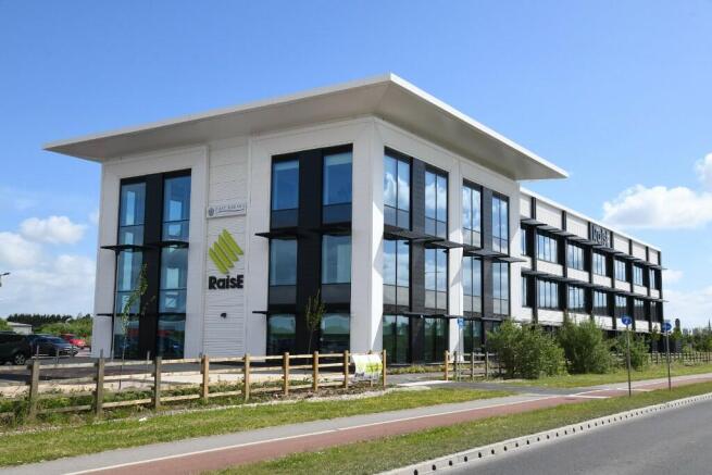 RaisE Business Centr