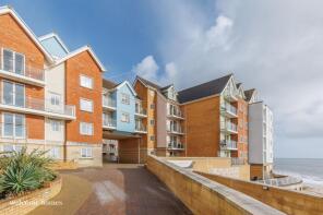 36, Honeycombe Beach, Honeycombe Chine, Boscombe, Bournemouth BH5 1LE