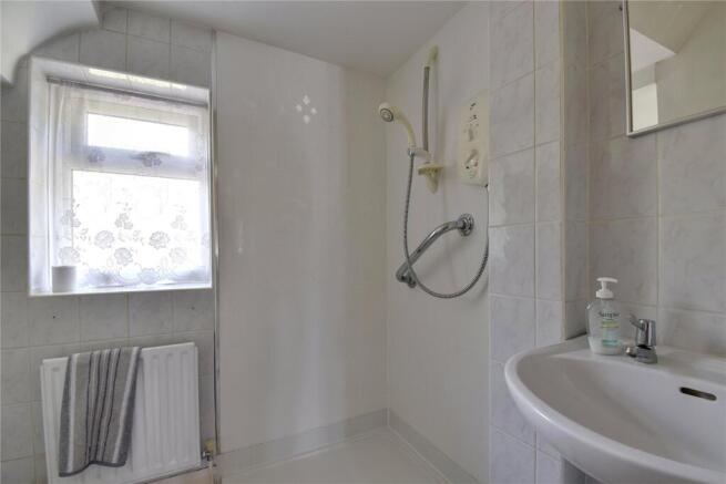 3 bed Bungalow for sale Image 12
