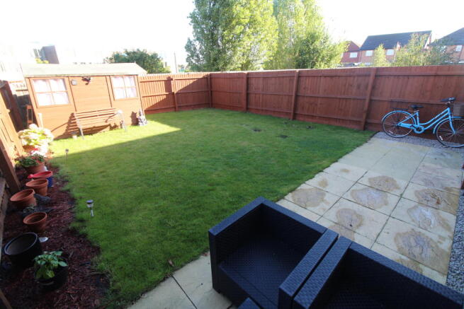 Photo 10