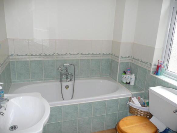 Photo 10