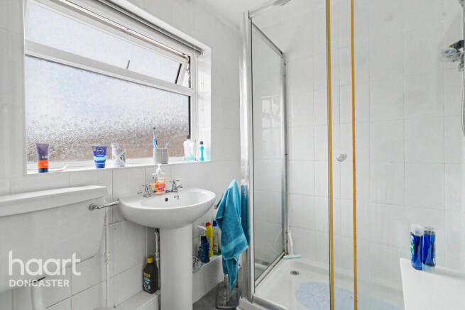 3 bed Semi-Detached for sale Image 12