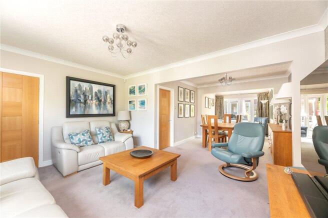 The Orchards, Bingley, West Yorkshire, BD16 photo 4
