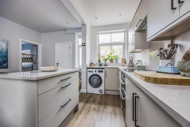 Queen Street, Emsworth-PorticoMarketing-Nexa-22.jp