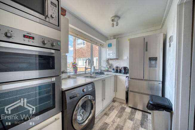 Eldon Court, Lytham St. Annes, Lancashire photo 4