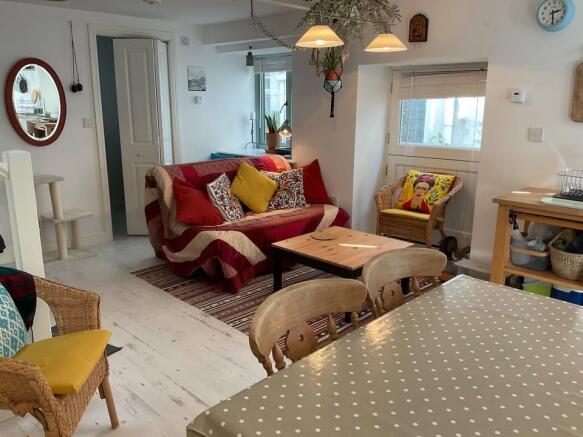 Kitchen/Living Room