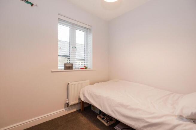 2 bed Apartment for sale Image 9