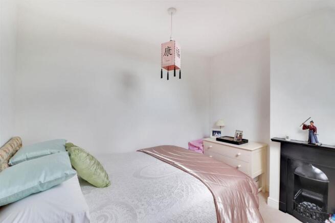 Bedroom 2.jpg