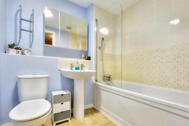 Bathroom.jpeg