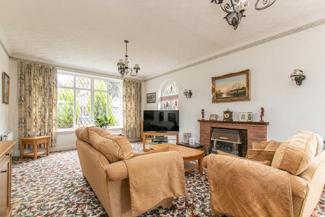 Lounge Dining Room