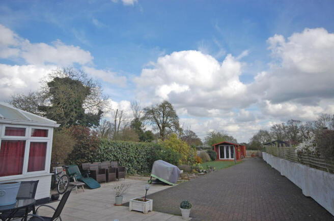 Photo 15