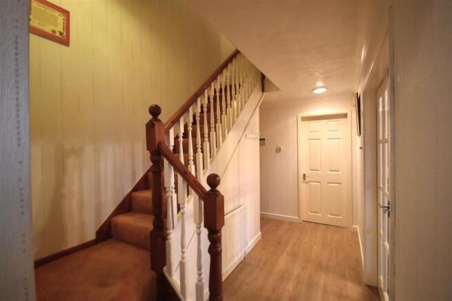 3 bed Detached for sale Image 6