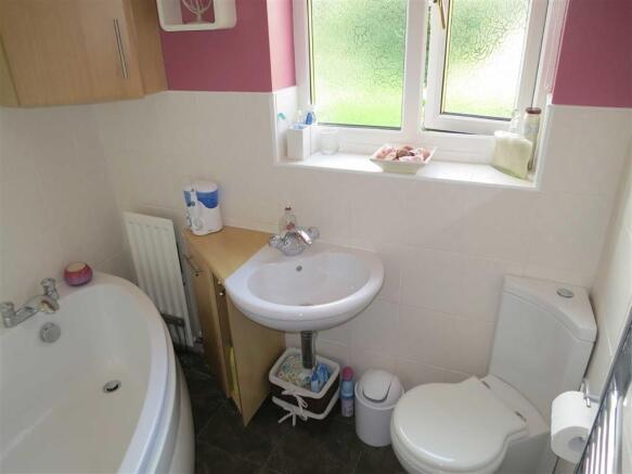 HOUSE BATHROOM