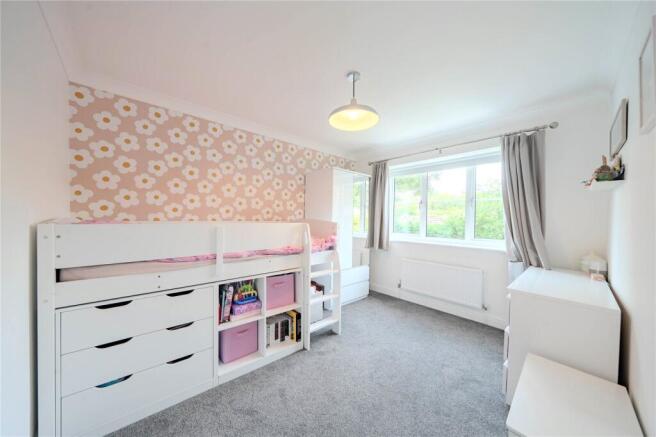 4 bed Detached for sale Image 7