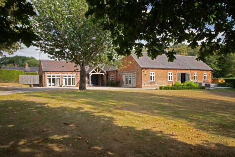 Hall Estate, Hoar Cross, DE13