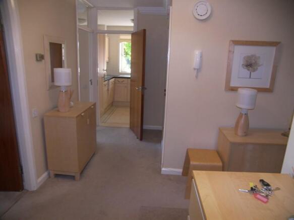 Photo 9
