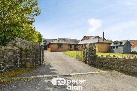 Ty Bruce Lane, Hirwaun, ABERDARE