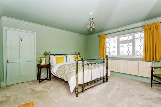 Photo 11