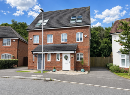 Red Pier Crescent, Runcorn, WA7