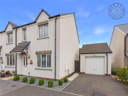 Dorado Lane, Liskeard, Cornwall, PL14