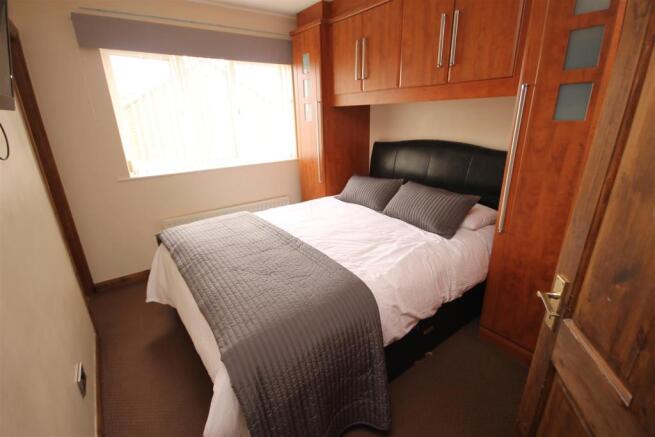 BED 1.JPG
