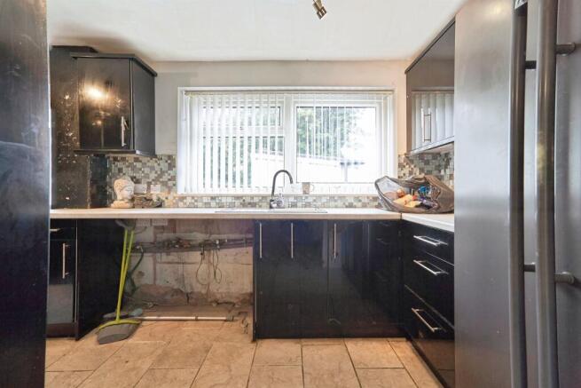 4 bed End of Terrace for sale Image 5