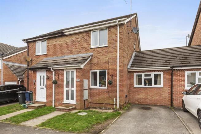 19 Miersfield, HP11 1TX-15.jpg