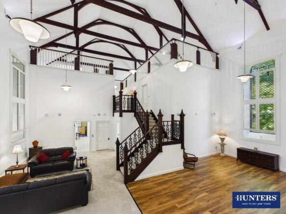 Living/Dining Areas