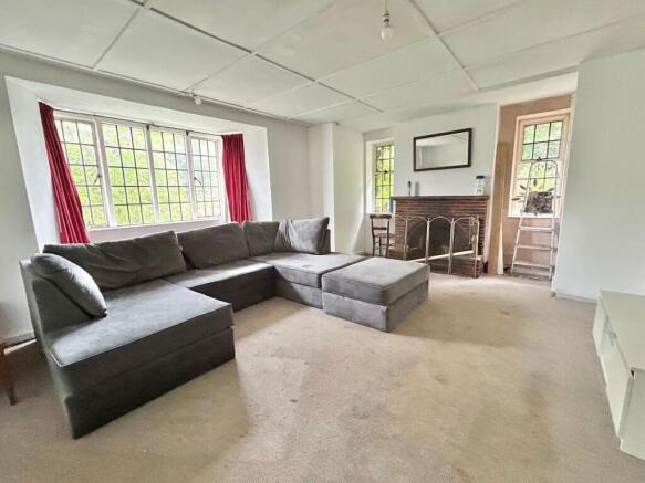 4 bed Detached for sale Image 6