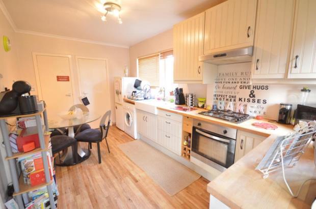 Kitchen (2)