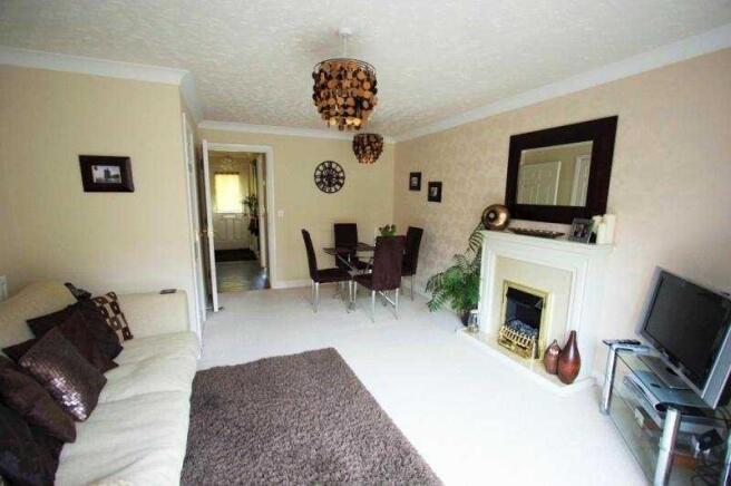 Living/Dining Room
