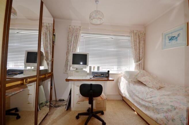 Bedroom 3.jpg