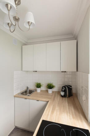 image-of-solid-light-wooden-kitchen-worktop-2025-1