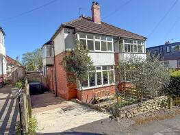 6, Castle Grove Drive, Headingley, Leeds LS6 4BR
