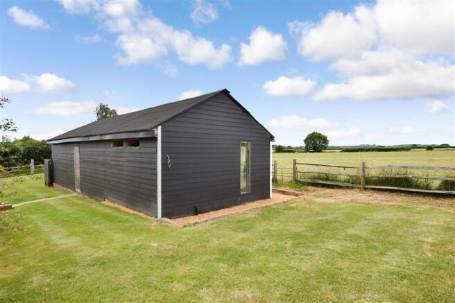 Workshop/Outbuildings