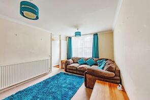 48, Hyperion Walk, Horley RH6 7DA