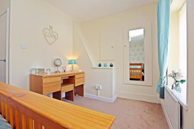 Main bedroom area (f