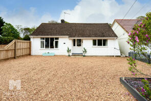 14, Windsor Close, Ringwood BH24 2LJ