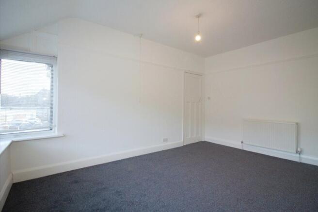 3 bed Semi-Detached for sale Image 10