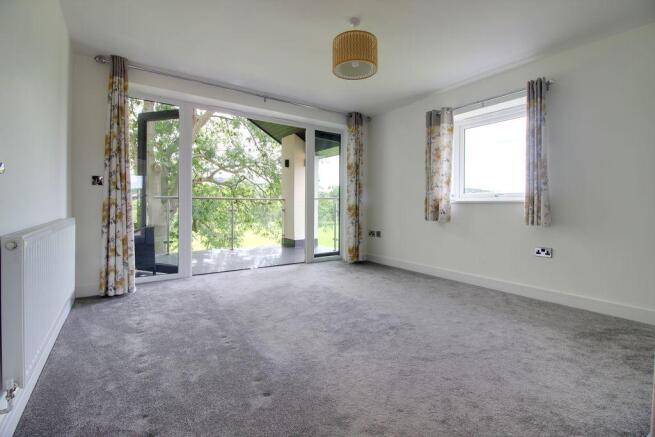 Bedroom 2 (Double)