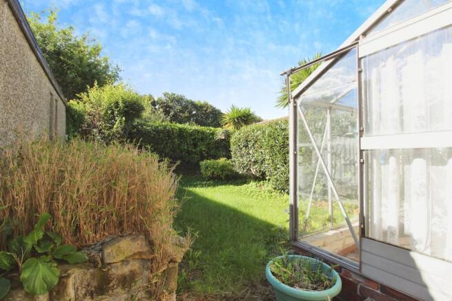 3 bed Semi-Detached for sale Image 9