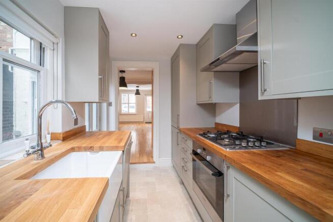 Kitchen 1