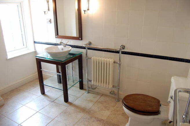 Photo 5
