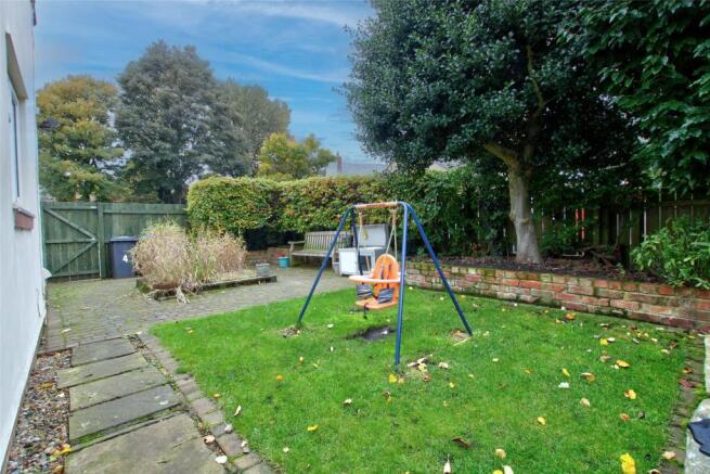 Garden & Side Access
