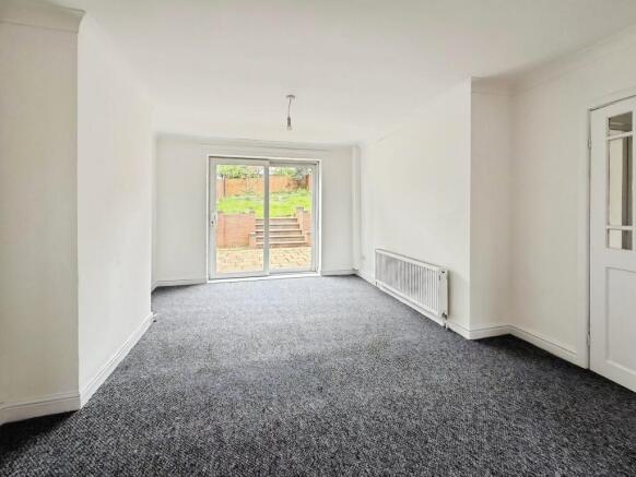 House in Sandwell, West Midlands - View 5