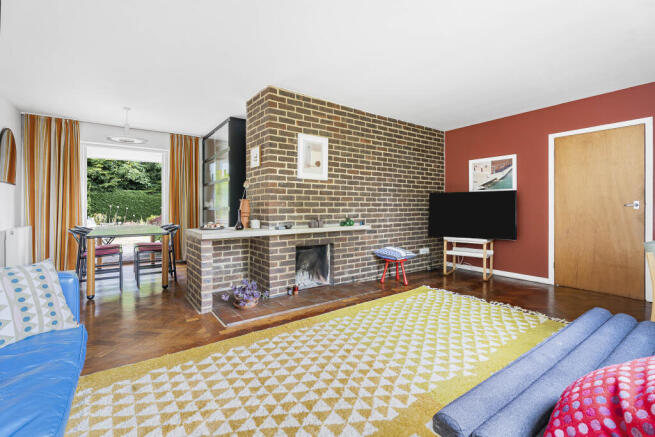 Living/Dining Room