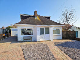 25, Crossfield Avenue, Porthcawl CF36 3LA